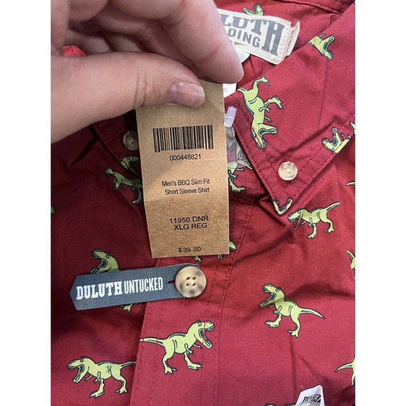 Duluth Trading Mens Slim Fit Button Up Shirt Size XL Shortsleeve Red w/ dinos O7 - Picture 4 of 7